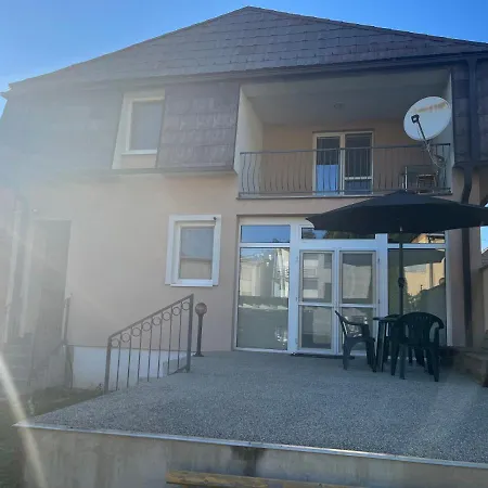 Dom Melissa V Malebnej Obci Banka Villa Piest'any Exterior photo